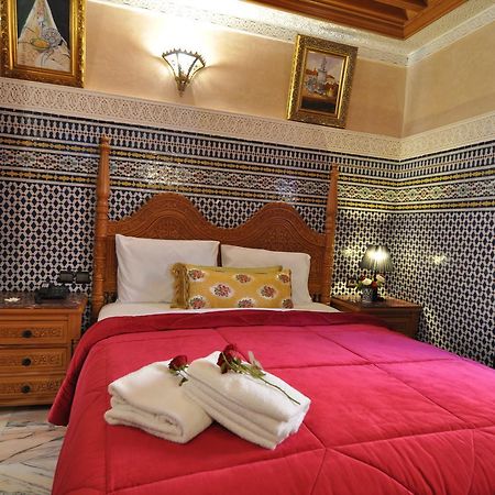 Dar Al Madina Al Kadima Hotel Fes Exterior photo