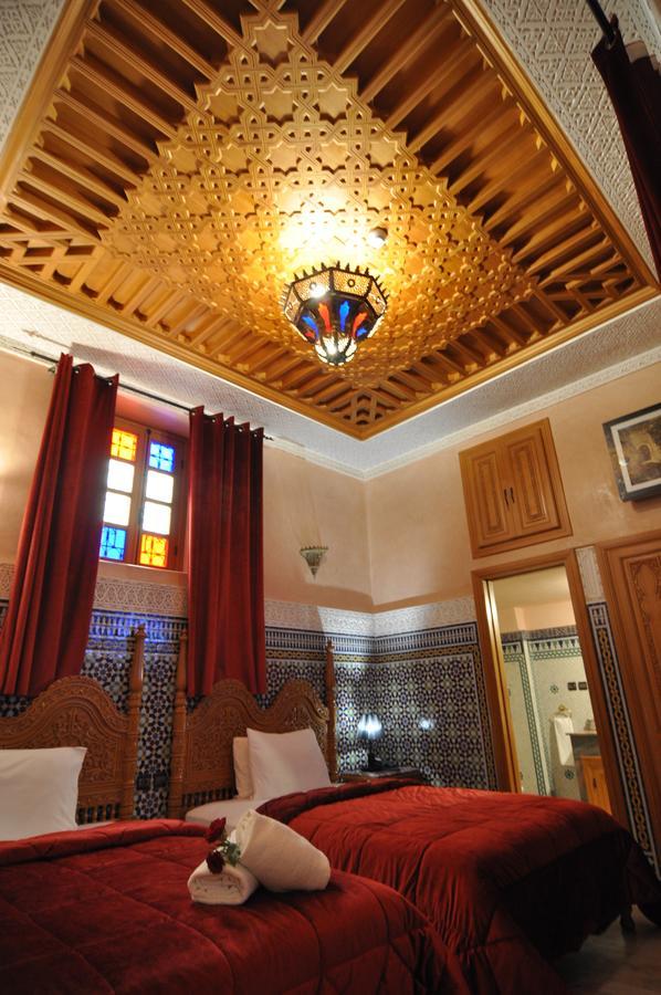 Dar Al Madina Al Kadima Hotel Fes Exterior photo