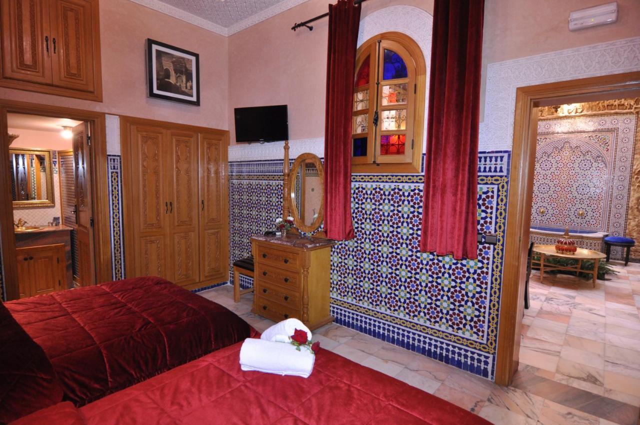 Dar Al Madina Al Kadima Hotel Fes Exterior photo