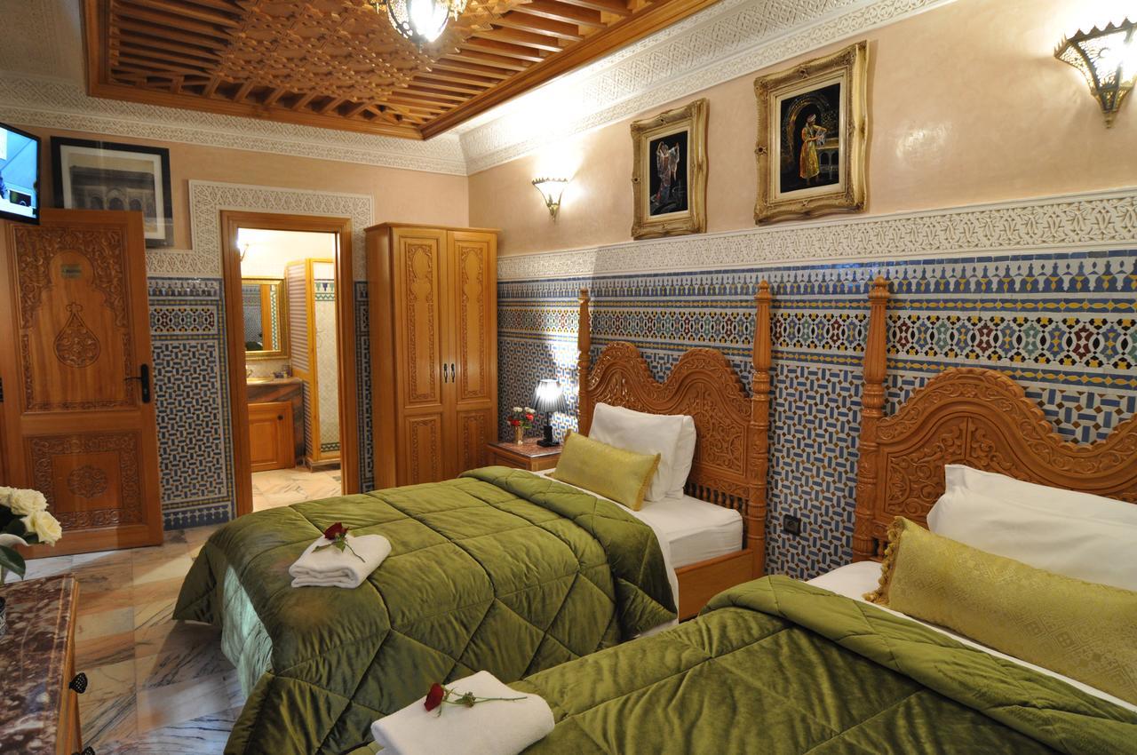 Dar Al Madina Al Kadima Hotel Fes Exterior photo